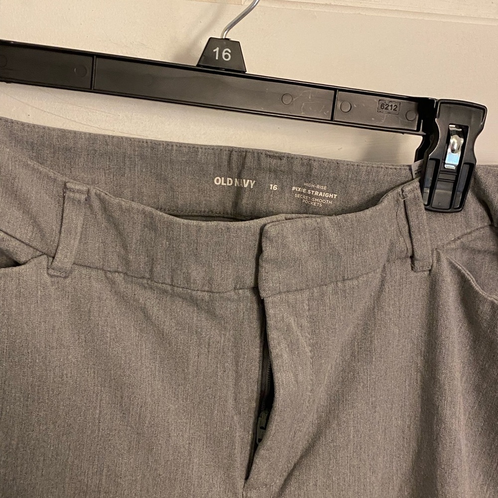 Old Navy Women’s Pixie straight